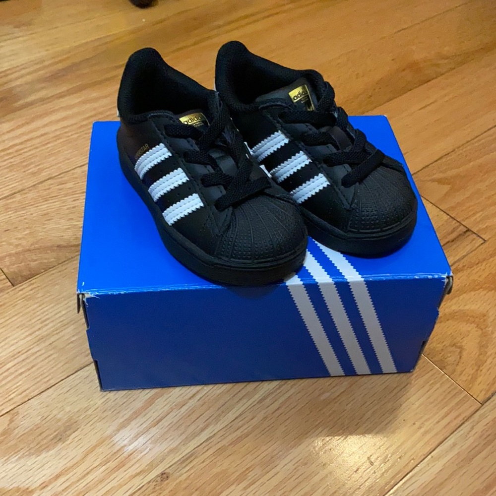 Toddler Adidas Superstar Sneakers